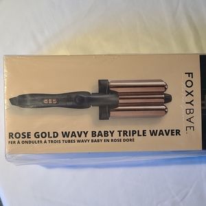 FOXYBAE Rose Gold Wavy Baby Triple Waver NEW